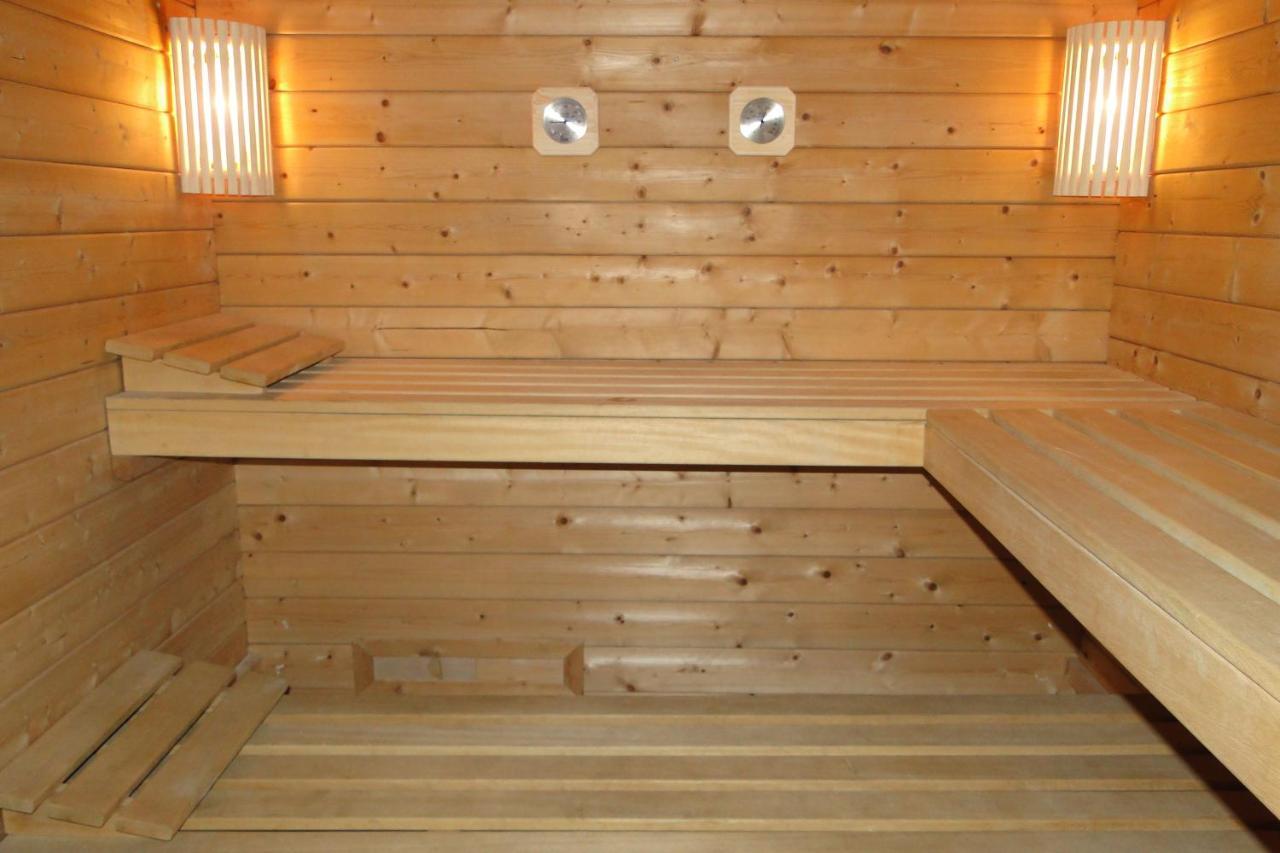 Gite 295 Montagnes Du Jura Avec Spa Et Sauna Classe 3 Etoiles Foncine-le-Haut Exteriér fotografie